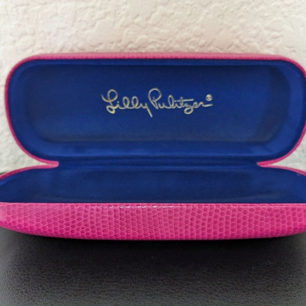 Lilly Pulitzer Hot Pink Clam Shell Sunglass Case - CASE ONLY - Blue Interior - Picture 6 of 7